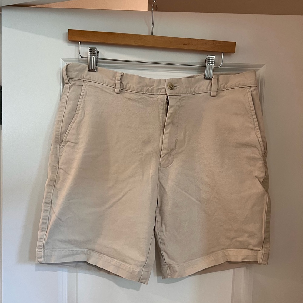 Peter Millar khaki shorts